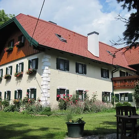 Bed & Breakfast Haus Ballwein Salzburg
