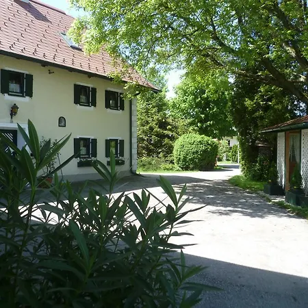 Bed & Breakfast Haus Ballwein Salzburg